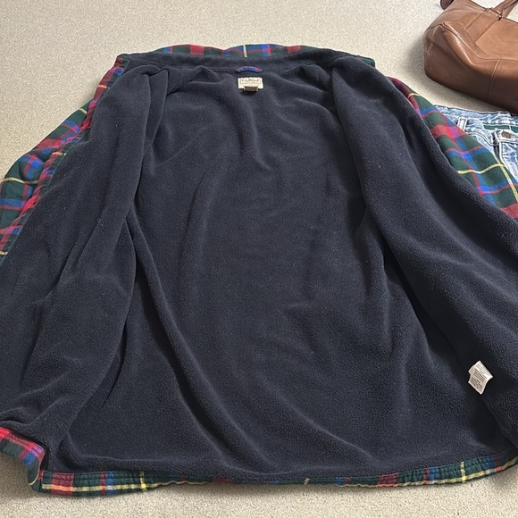 L.L. Bean fleece lined flannel - Picture 5 of 6